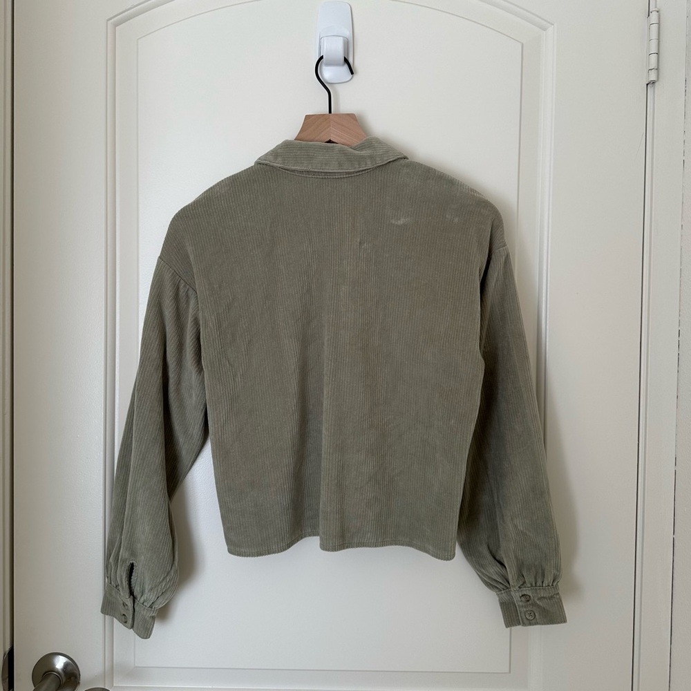 Madewell Knit Corduroy Crop Shirt-Jacket Sage Green Olive Button-Front Pocket - Picture 5 of 8